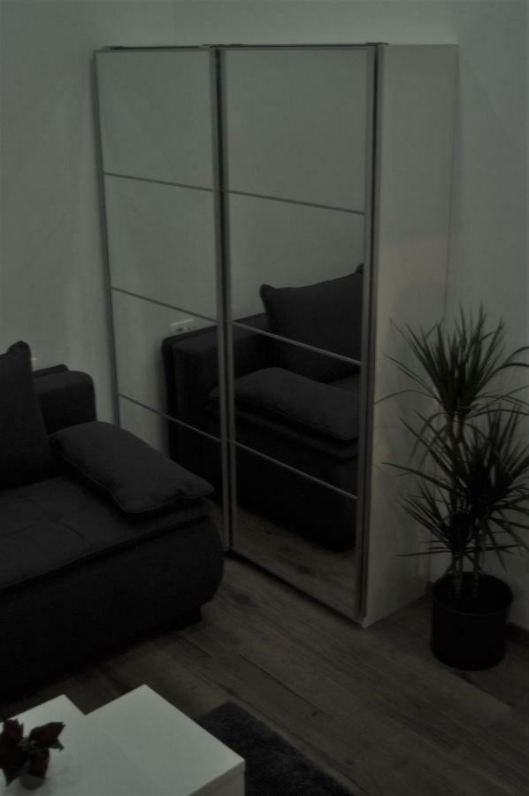 Apartments Home2 ซาเกร็บ ภายนอก รูปภาพ
