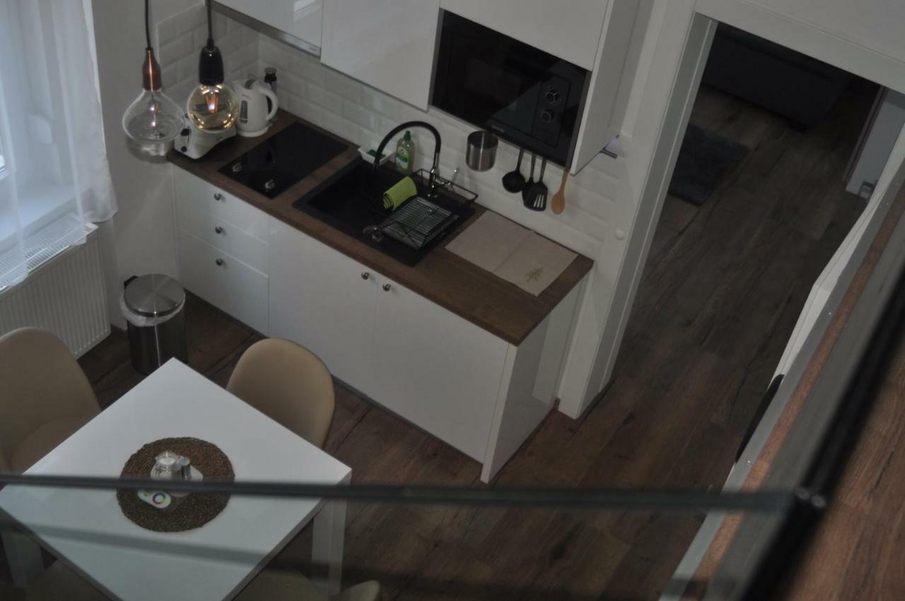 Apartments Home2 ซาเกร็บ ภายนอก รูปภาพ