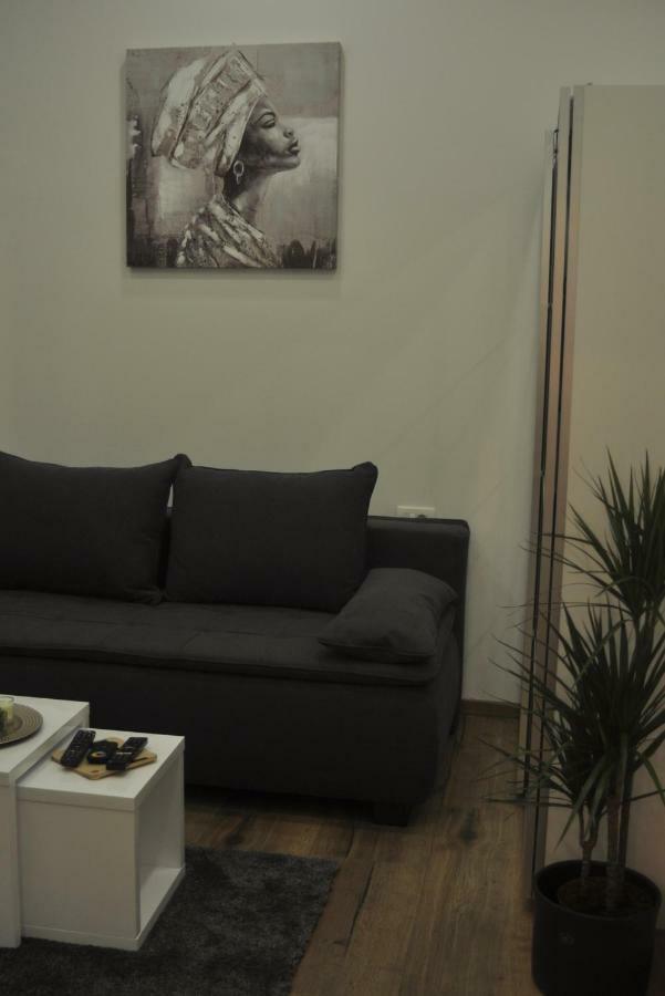 Apartments Home2 ซาเกร็บ ภายนอก รูปภาพ