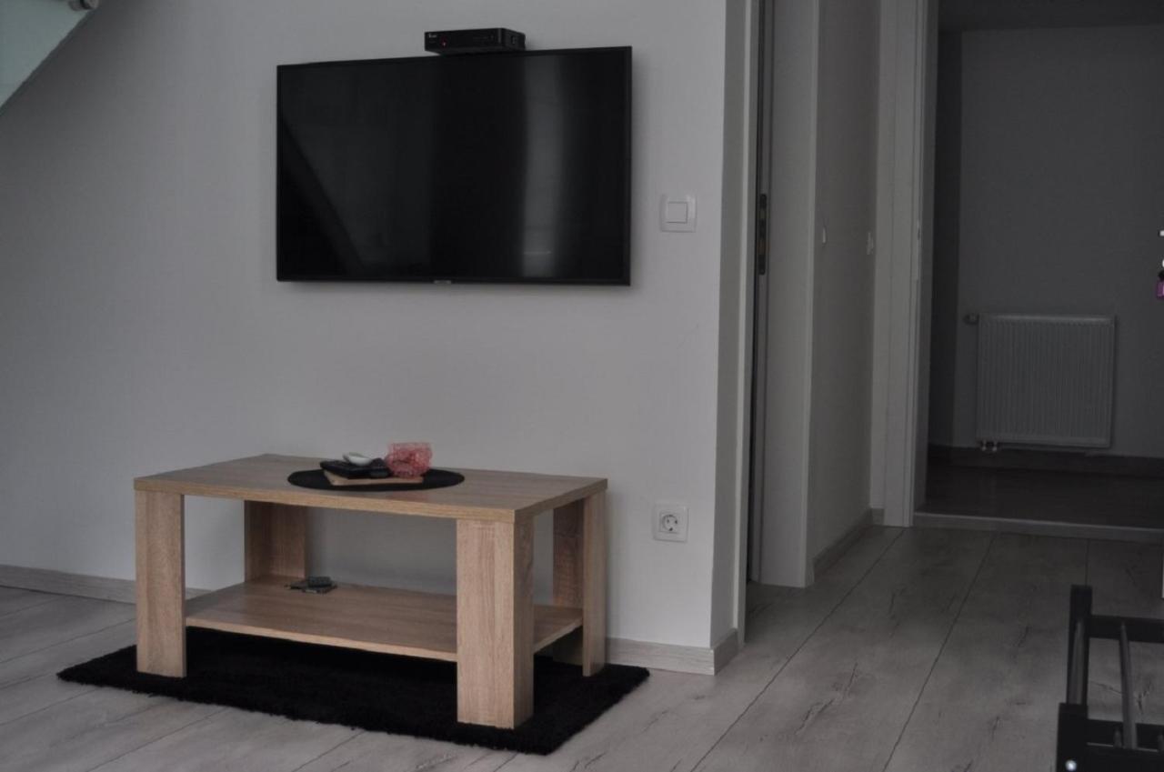 Apartments Home2 ซาเกร็บ ภายนอก รูปภาพ